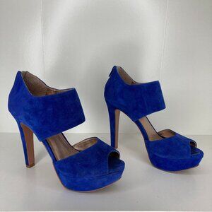 BCBG "Helara" blue suede heels size 7.5